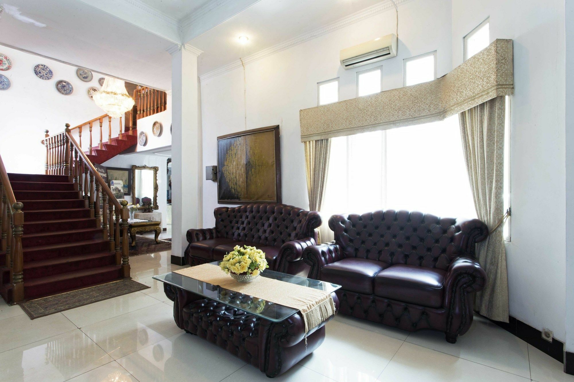 Reddoorz Plus Near Cibubur Junction Yakarta Exterior foto